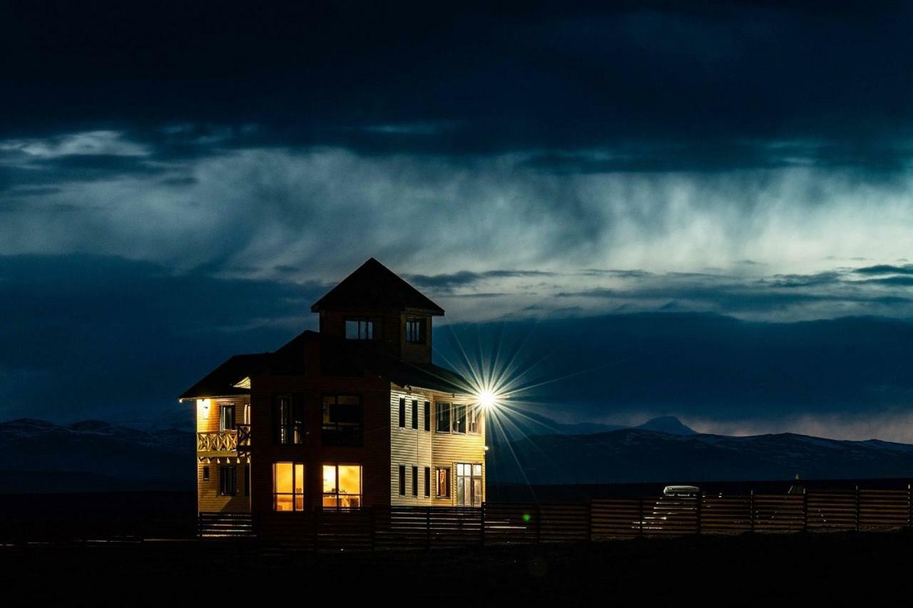 Hotel Vizit-Tsentr Sailugemskiy Kosh-Agach Exteriér fotografie